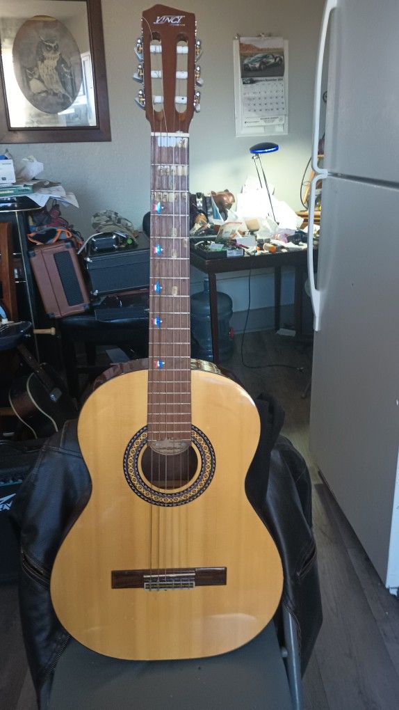 Vinci Classical Acoustic Guitar