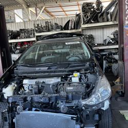 Toyota Prius V Complete Partout Parts