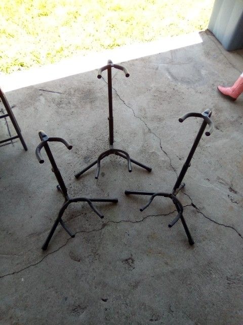 Guitar Center Guitar Stands