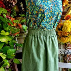 J. CREW SCALLOPED HEM SKIRT