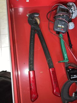 Klein Tools Cable Cutters GOOD CONDITON!