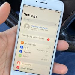 Apple iPhone 8 64 GB Unlocked