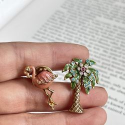 VTG Set of 2 Signed N A Flamingo & Palm Tree Rhinestone Enamel Pins Brooches