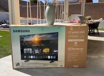 65” Samsung smart 4k led Uhd tv