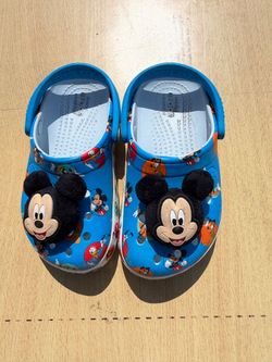 Mickey Crocs