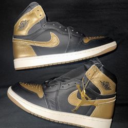 Jordan 1 Retro High ‘Metallic Gold’ Size 8M