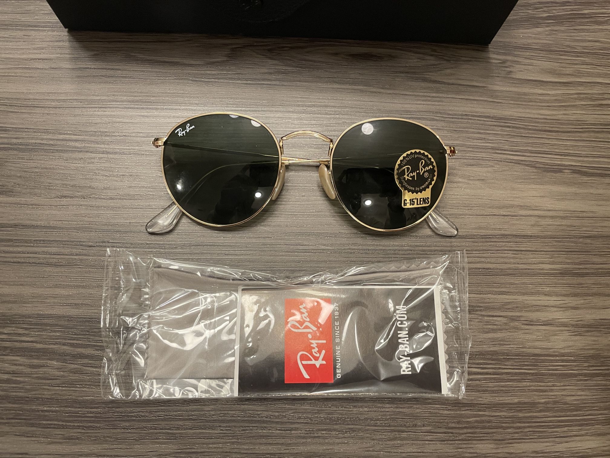 Ray-Ban Round Metal Sunglasses