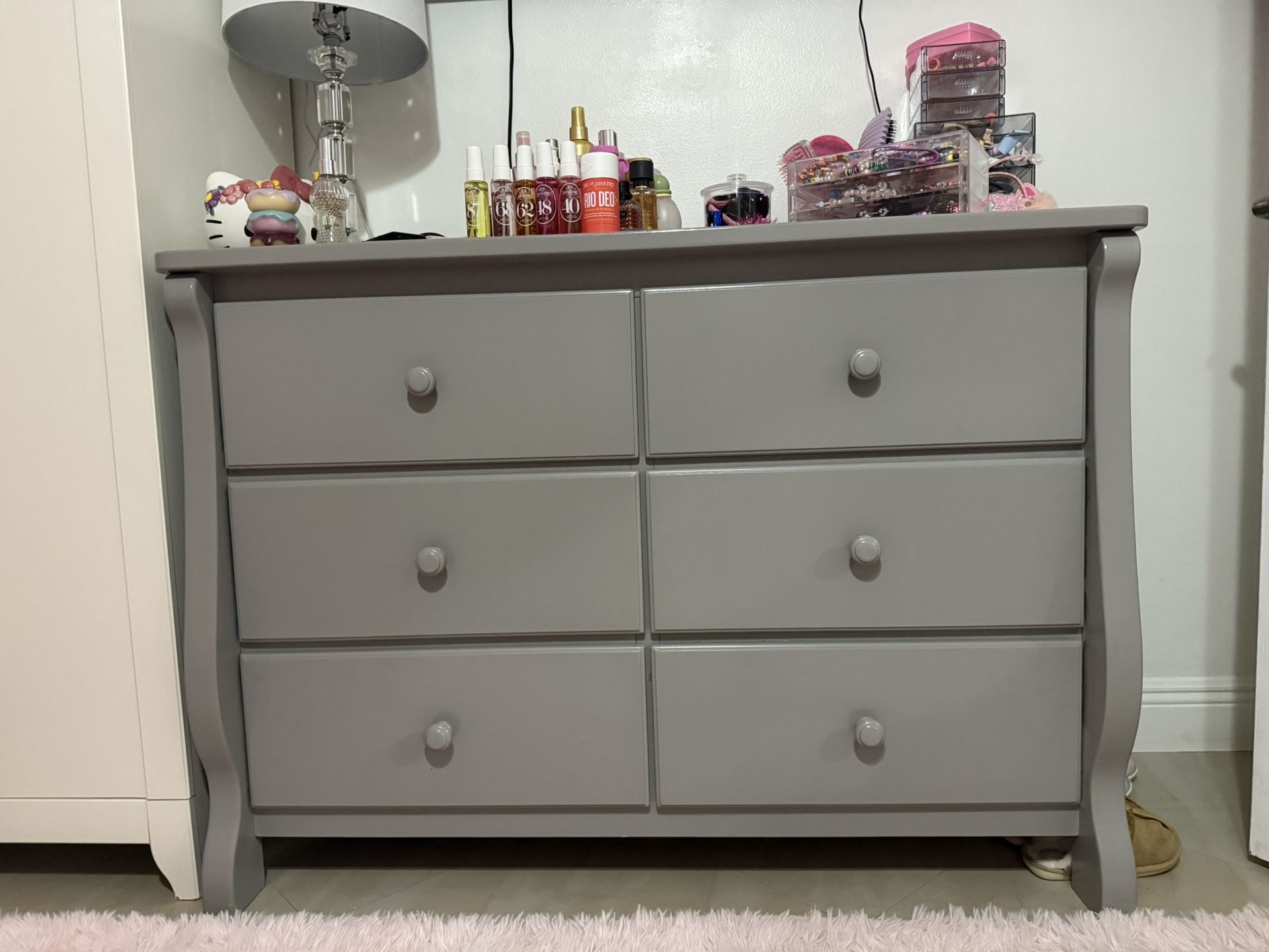 Delta Dresser Grey 