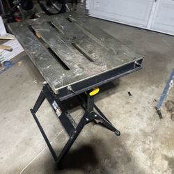 Chicago electric welding table