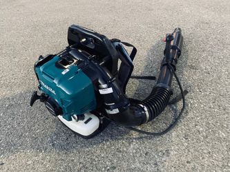 Makita 4 Cycle Gas Blower