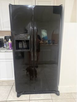 Frigidaire refrigerator