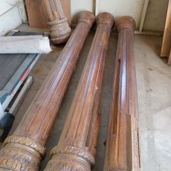 Free Solid Wood Bed Frame *king Size