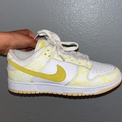 Nike Dunks