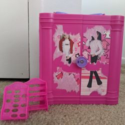 Barbie Closet and Accessories