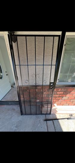 screen door