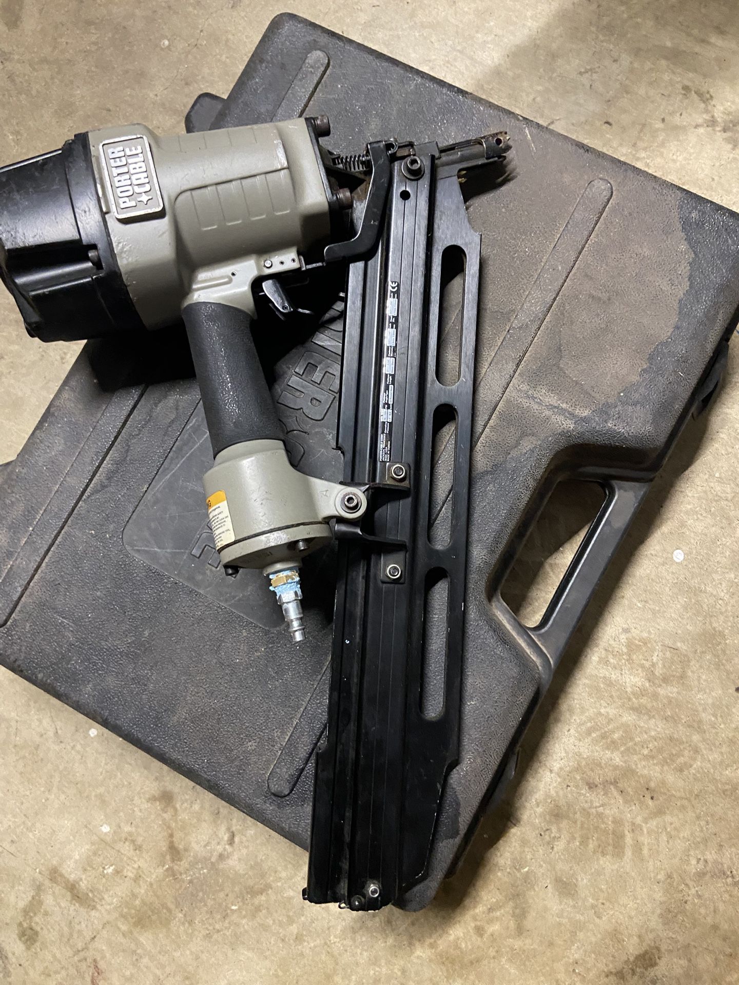 Porter Cable 21 Degree Angled Framing Nail Gun Works Great