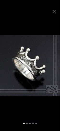 Silver Ring - Size 7.5 Crown