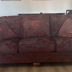 Couches 98”