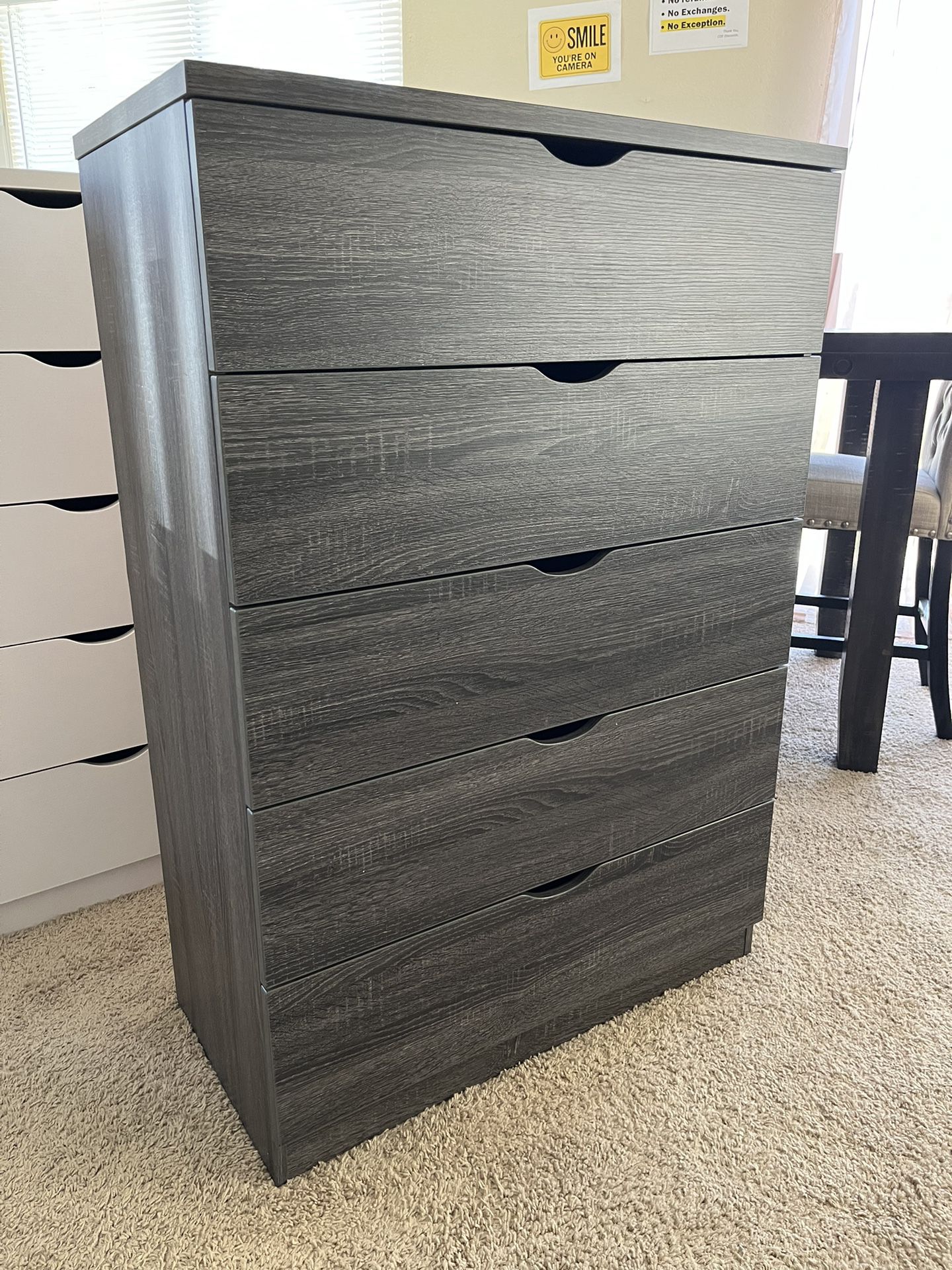 6 Drawer Dresser - Grey 
