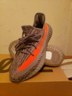 Yeezy Boost 350 V2 Size 9
