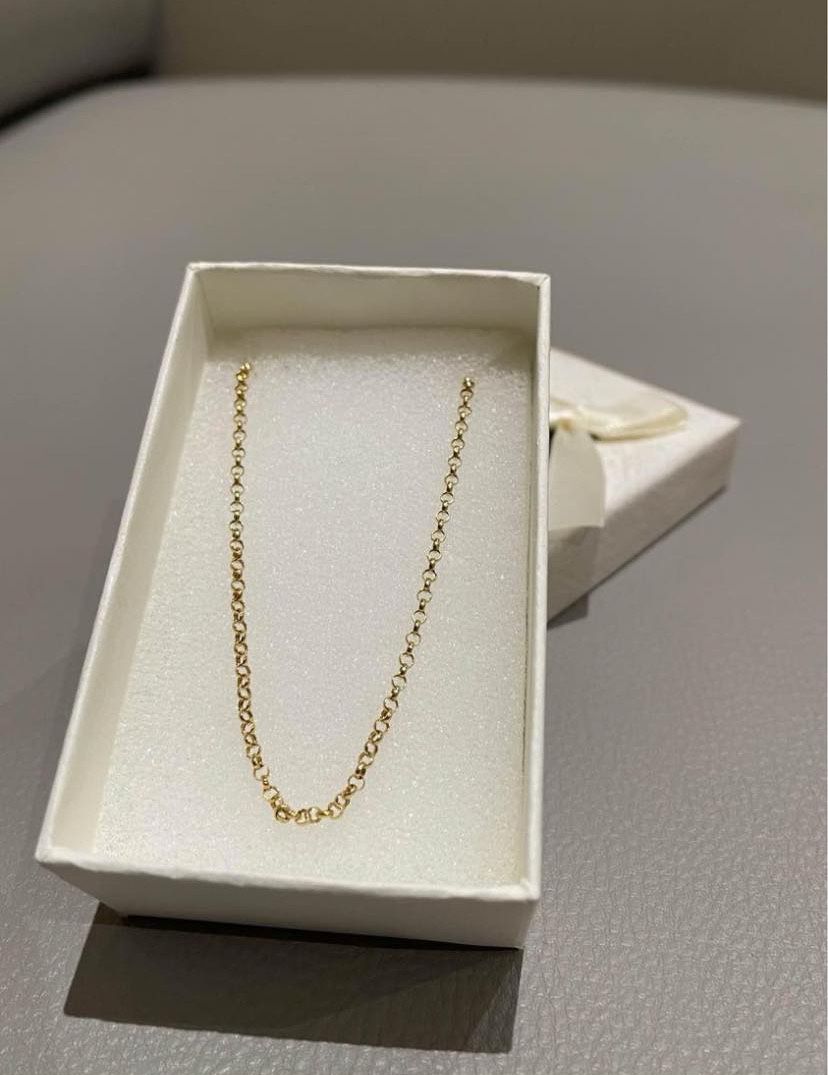 simple pure 18k gold chain for women