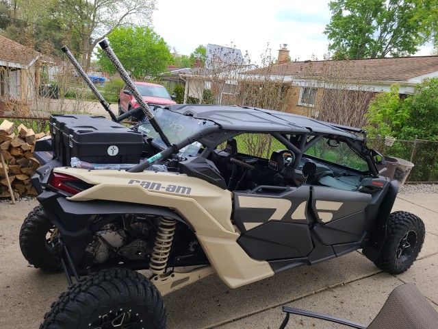 Photo 2021 Can Am Maverick X3 4 Seater
