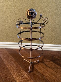 Jewelry stand holder revolving turning rack Vintage Ornate Copper colored Metal decorative rose earing bracelet necklace organizer display