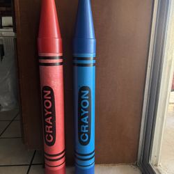 Vintage Crayola Crayons Coin Bank 