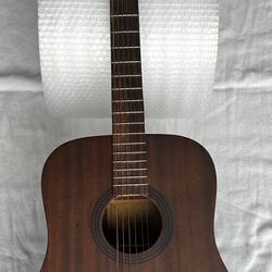 Carl Robelli Acoustic Guitar - Great Condition, with Soft Bag