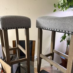 2 Barstools 