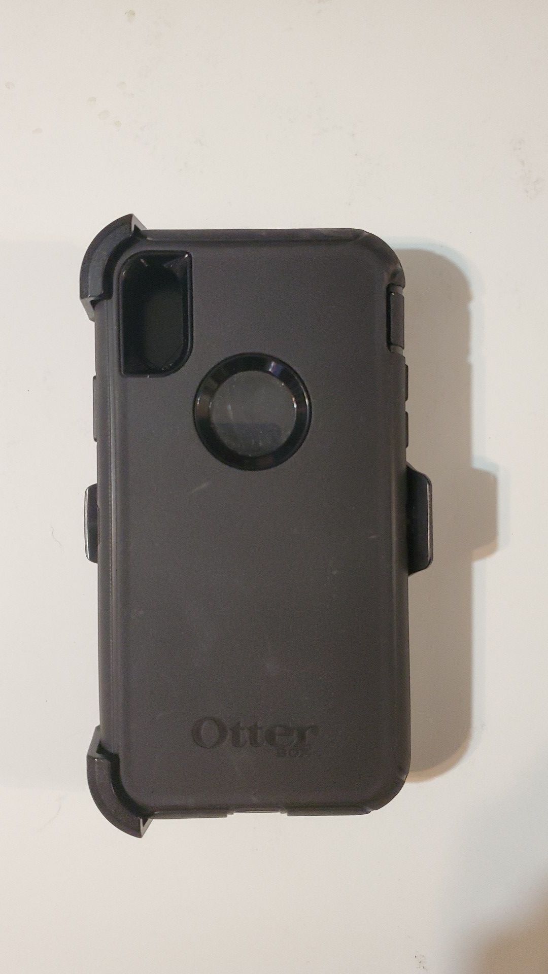iPhone x/xs otterbox defender case