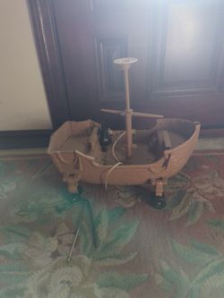 Teddy  ruxpin air ship