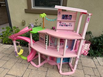 Barbie DreamHouse 3-Story Dollhouse with Slide