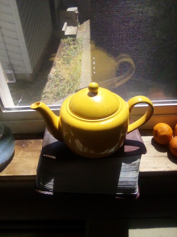 Tea Pot Large