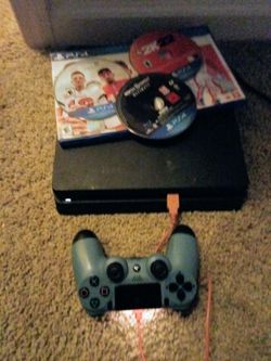 Ps4 with 2 games one controller