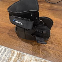 United Ortho Fracture Boot