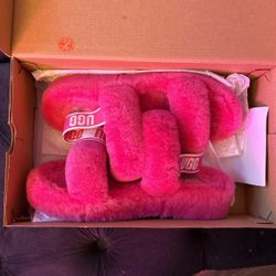 Ugg slippers 