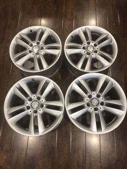 Rims Original Mersedes Rims 17’inch