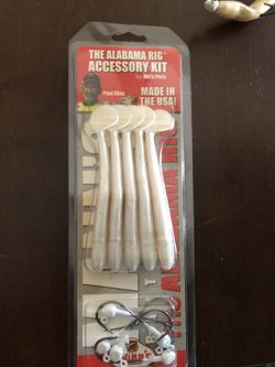 Fishing Lure The Alabama Rig 10 piece Accessory Kit Mann's Bait Company