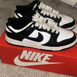 Nike Panda dunks
