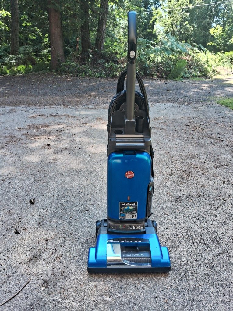 Hoover Windtunnel Vacuum
