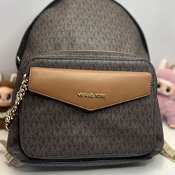 Michael Kors  Leather Backpack 🎒 