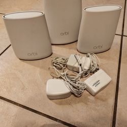 Orbi Orbi AC2200

