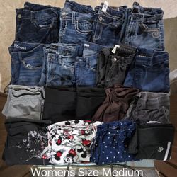 Womens Size Medium Clothes