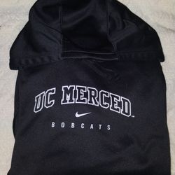FIRM IN MERCED ‼️ MEN OR WOMENS UC MERCED HOODIE SIZE XL