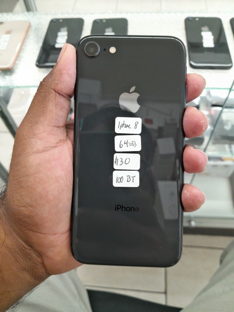 iPhone 8 | 64 GB | FACTORY UNLOCKED