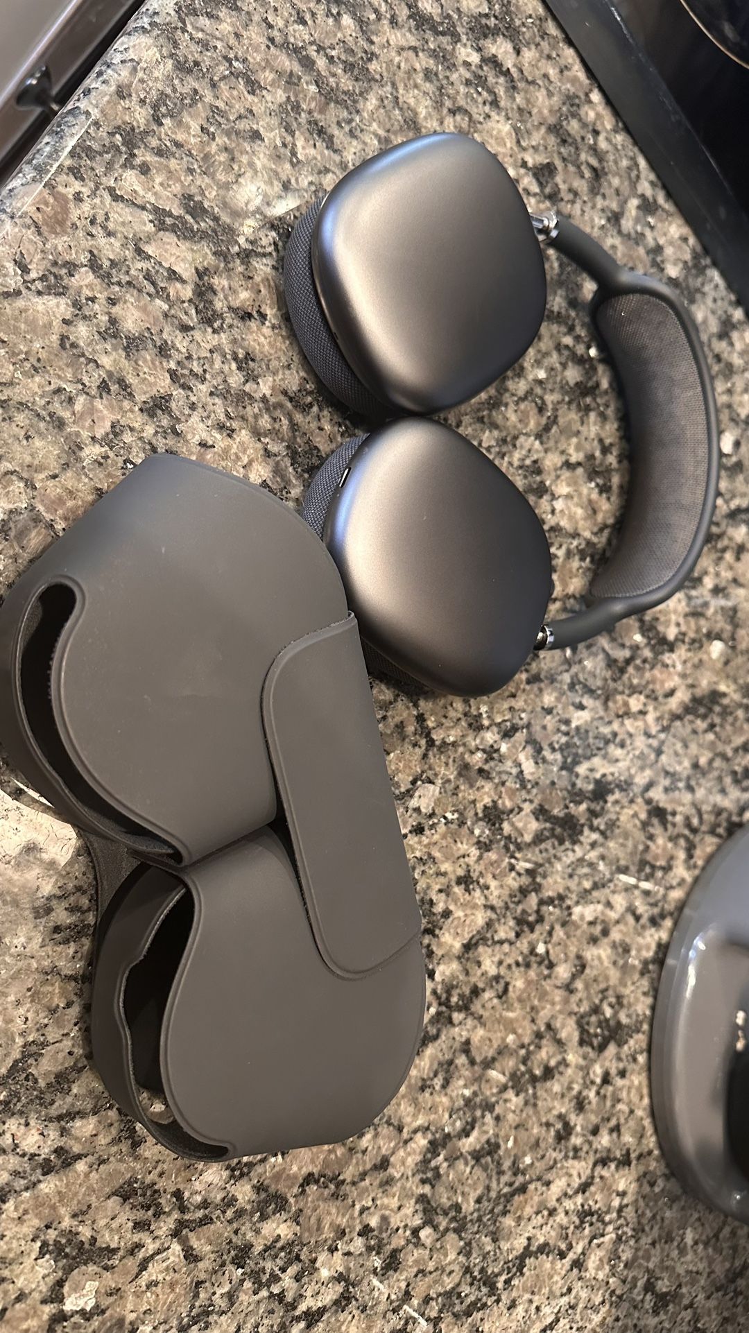 AIRPOD PRO MAX
