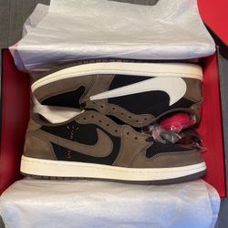 Air Jordan 1 Low Dark Mocha