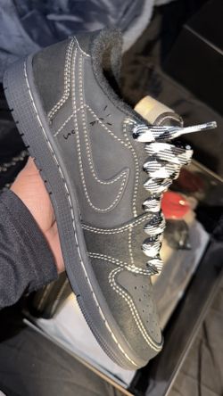 Travis Scott Jordan 1 Black Phantom Size 8