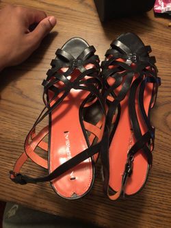 Via speiga wedge sandals size 10